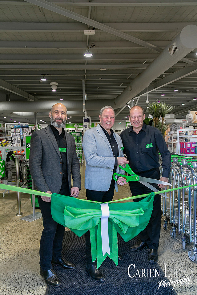 Harris Scarfe grand opening crowd Bunbury WA