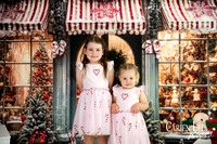 Kids meeting Santa during Bunbury Christmas mini photo session
