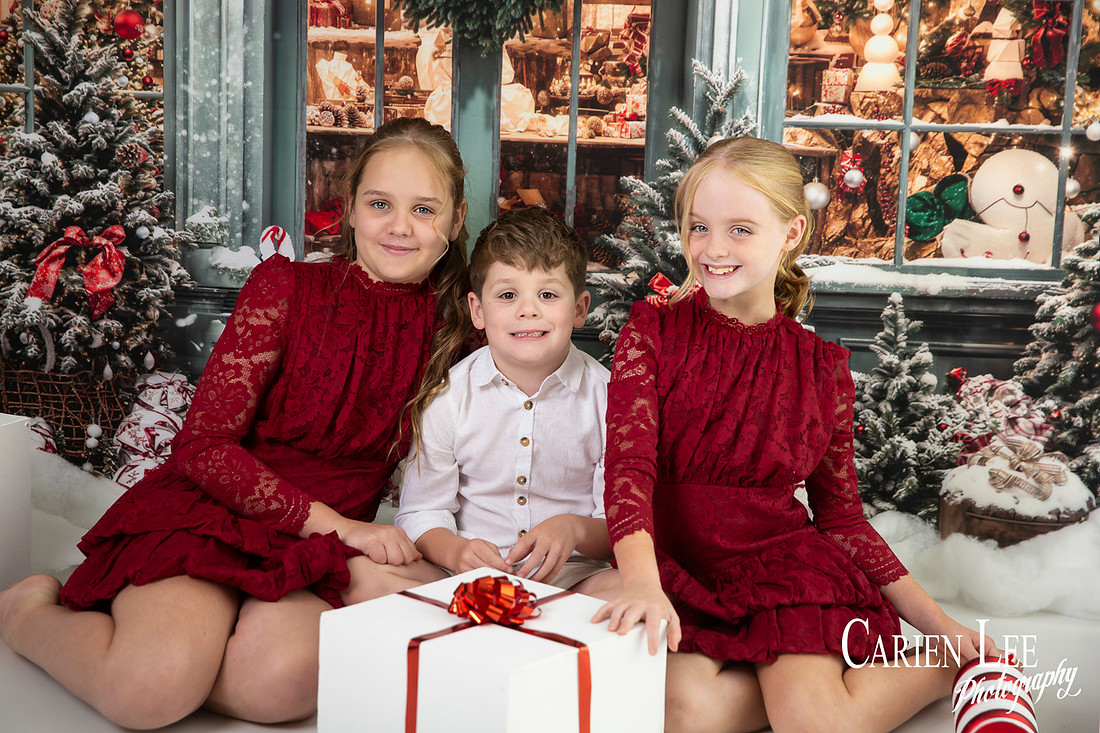 Christmas mini photography session with Santa in Bunbury Western Australia
