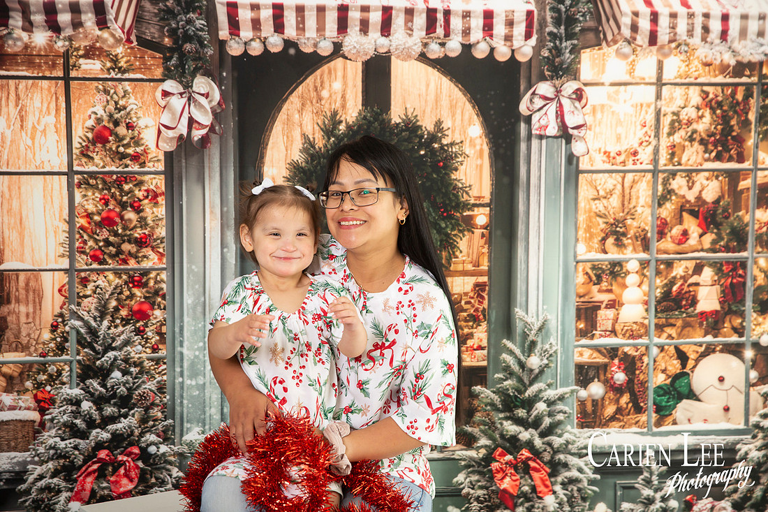 Christmas mini photography session with Santa in Bunbury Western Australia