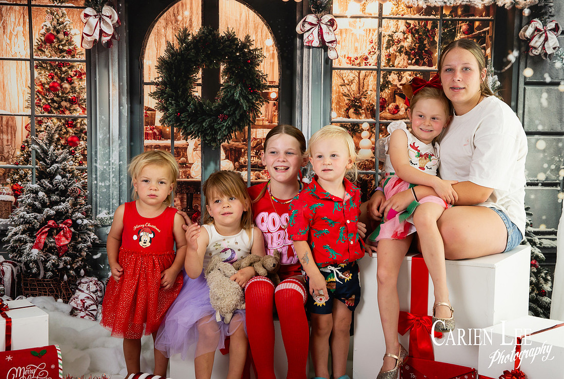 Christmas mini photography session with Santa in Bunbury Western Australia