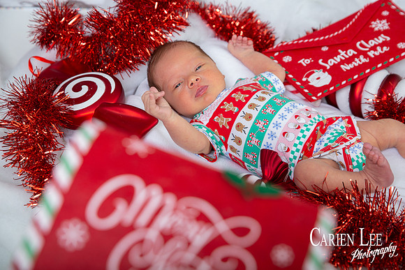 Christmas mini photography session with Santa in Bunbury Western Australia