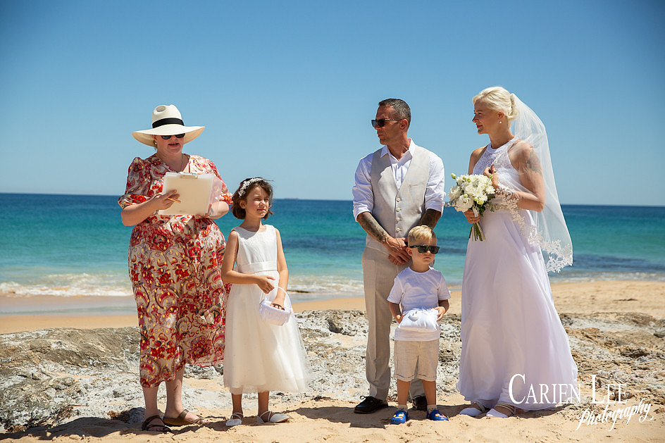 Bunbury wedding photographer capturing beach ceremony
