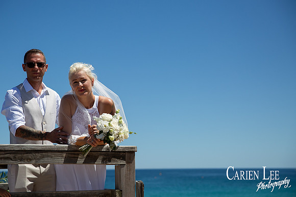 Bunbury wedding photographer capturing beach ceremony
