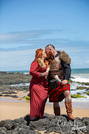 Emotional wedding ceremony moments in Bunbury captured by Carien Lee Photography