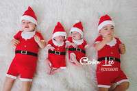 Lifestyle newborn photography with twin babies and family