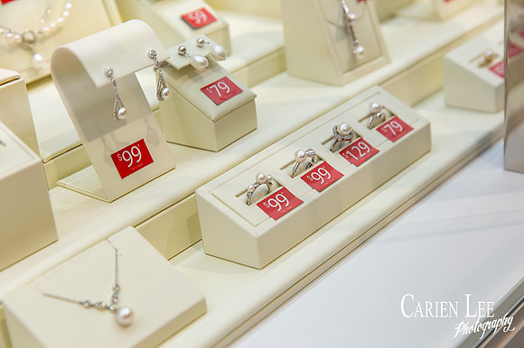 Zamels Bunbury grand opening jewellery display
