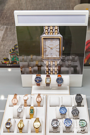 Zamels Bunbury grand opening jewellery display