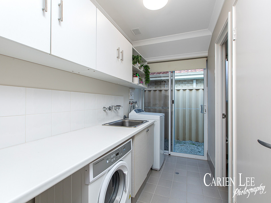 Photo of the laundry of 26 Starlite Bend Dalyellup