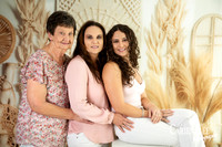 April 2026 - Mothers Day photography | Meyer Family