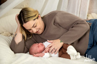 Mother and baby during a mothers day session in bunbury