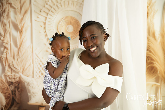 Celebrate mum this mothers day with a special photo session in Bunbury