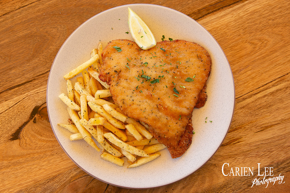 Exchange hotel Chicken Schnitzel