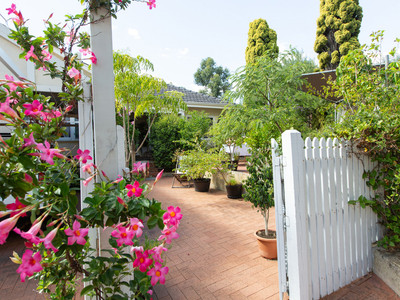 Entrance gate to 1A Steere Crescent Bunbury