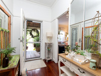Entrance interior photo of 1A Steere Crescent Bunbury