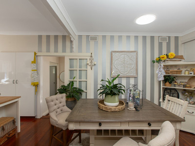 Dining room of 1A Steere Crescent Bunbury