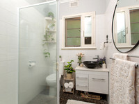 Bathroom photo of real estate in Bunbury 1A Steere Crescent Bunbury