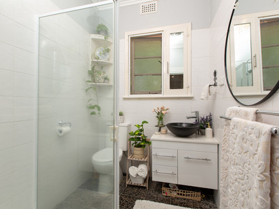 Bathroom photo of real estate in Bunbury 1A Steere Crescent Bunbury