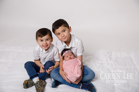 Roney Family Newborn session-6