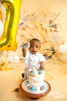 1 year old boy smashing his cake during a dalyellup cake smash session
