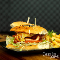 Food Photography In Collie for The Victoria Hotel Hawaiin Burger