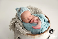 Sleepy baby's tiny feet and toes captured in Bunbury newborn session