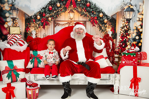 Santa Mini Session Photography – Bunbury, WA