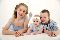 Photo of 3 children during a Bunbury Family Photo Session
