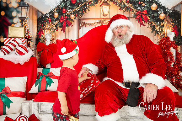 Santa Mini Session Photography – Bunbury, WA