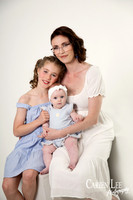 Mother and 2 daughters during a family session in Bunbury