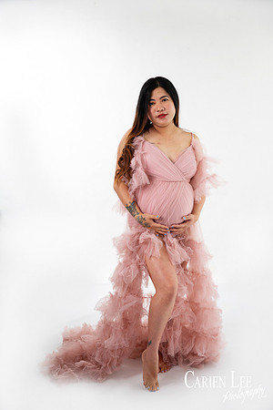 Maternity session in Bunbury Studio