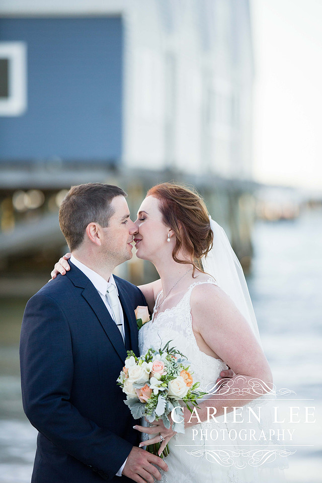 Beautiful bride on beach in busselton in front of busselton jetty