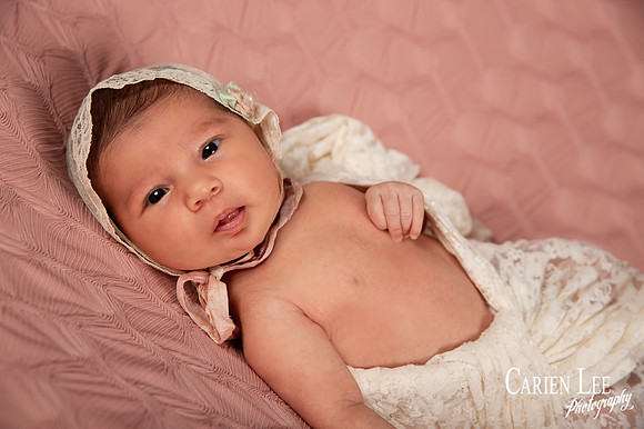 Gill family and newborn session-44
