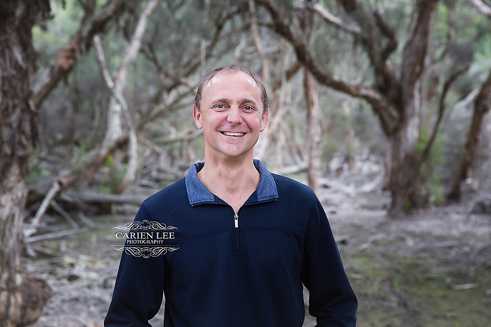 photo of a man during family session in Dalyellup