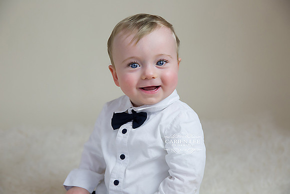 Smiling young child portrait during outdoor family photography session in Bunbury WA
