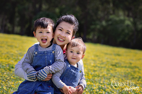 mother and 2 sons during a lifestyle family photo session in Collie