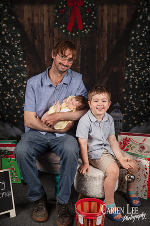 Family Christmas photo with Santa Bunbury