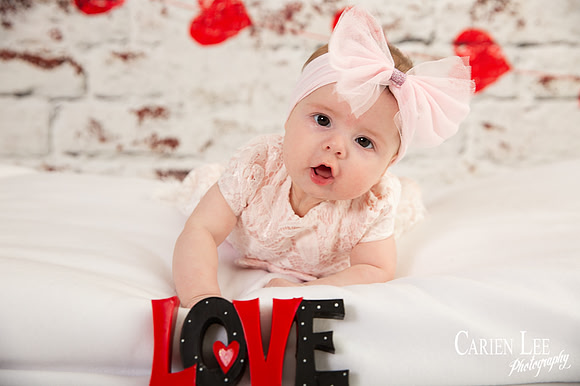 Children mini session portrait of a smiling child photographed in a Bunbury studio by Carien Lee Photography, South West WA children photographer.