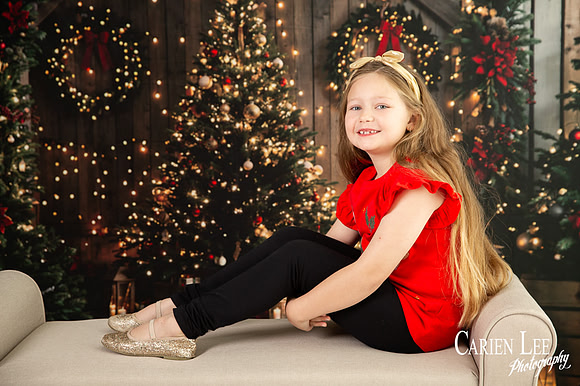 Children mini session portrait of a smiling child photographed in a Bunbury studio by Carien Lee Photography, South West WA children photographer.