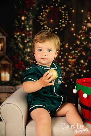 Children mini session portrait of a smiling child photographed in a Bunbury studio by Carien Lee Photography, South West WA children photographer.