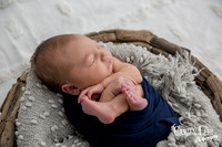 Heartwarming newborn and parent moments captured in South West WA by Carien Lee Photography