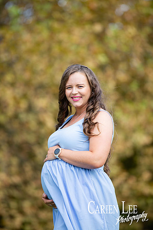 Expecting mother maternity portrait in Dalyellup Western Australia